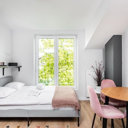 Smart Apartments - Old Town & Main Train Station - By Upstairs Красков Екстериор снимка