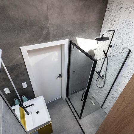 Smart Apartments - Old Town & Main Train Station - By Upstairs Красков Екстериор снимка