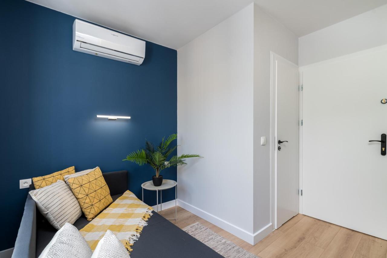 Smart Apartments - Old Town & Main Train Station - By Upstairs Красков Екстериор снимка