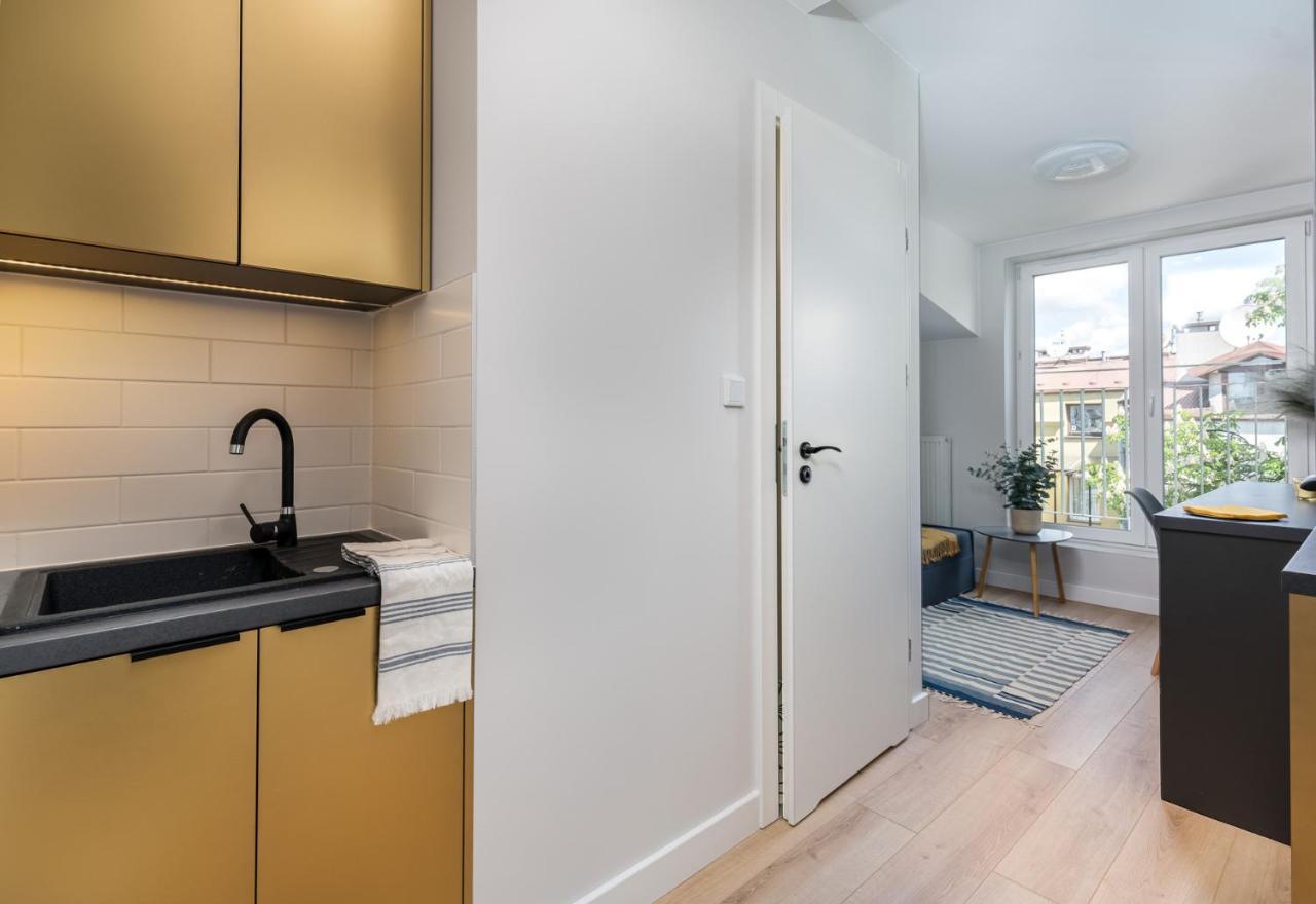 Smart Apartments - Old Town & Main Train Station - By Upstairs Красков Екстериор снимка